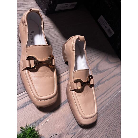 Homers Shoes - Homers Slip On Leather Loafers Size 7 Neutral Camel Tan